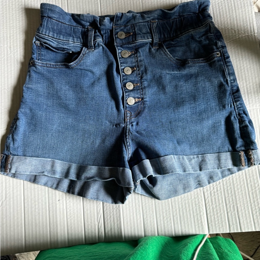 Xpress high waisted, butterfly stretch, denim shorts, medium